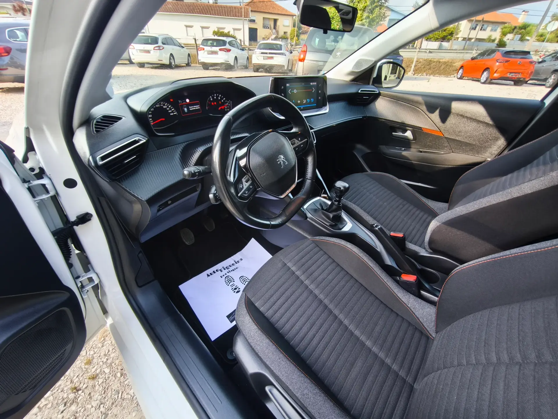 Peugeot 208 1.2 PureTech Active 16