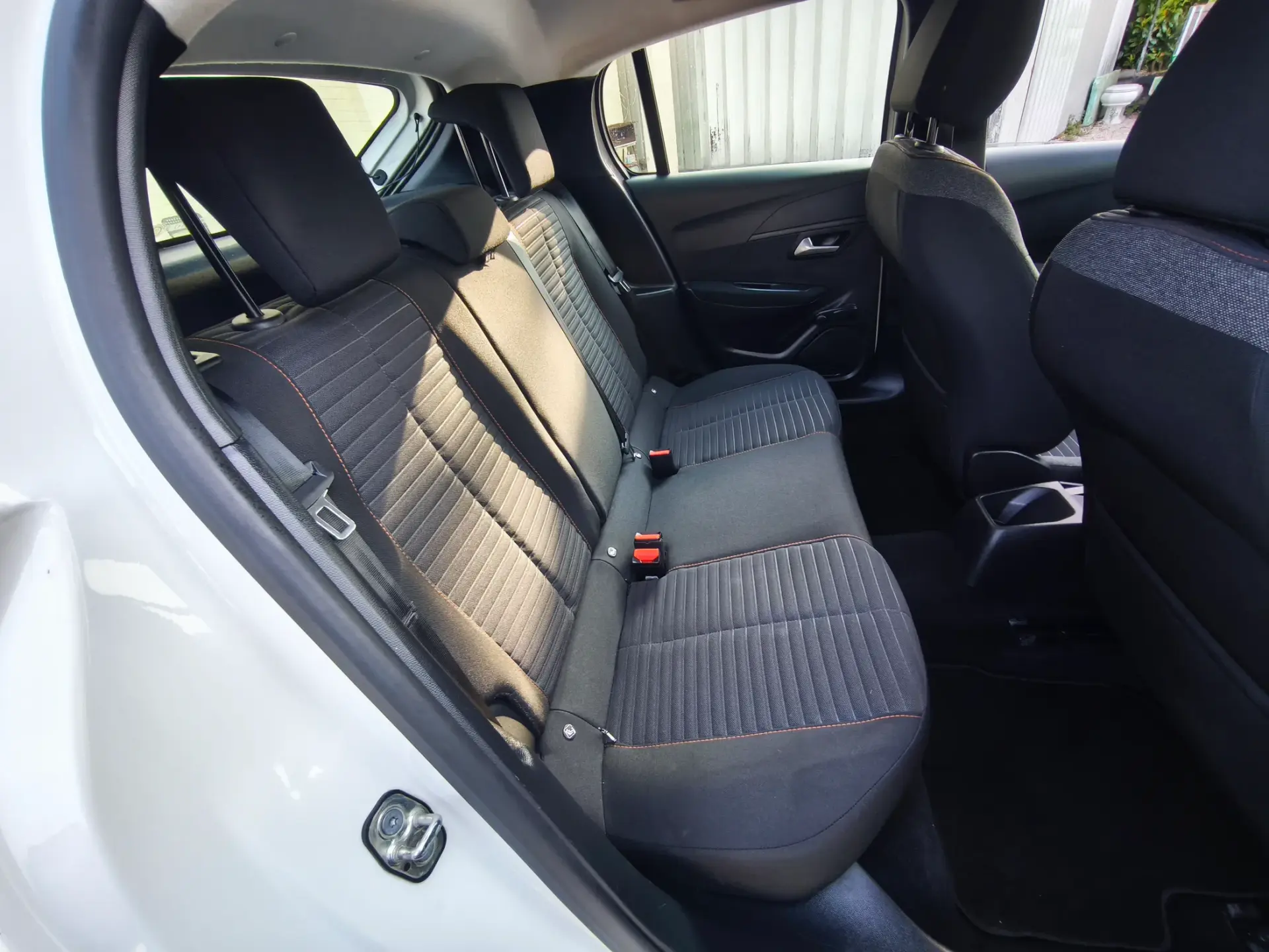 Peugeot 208 1.2 PureTech Active 18