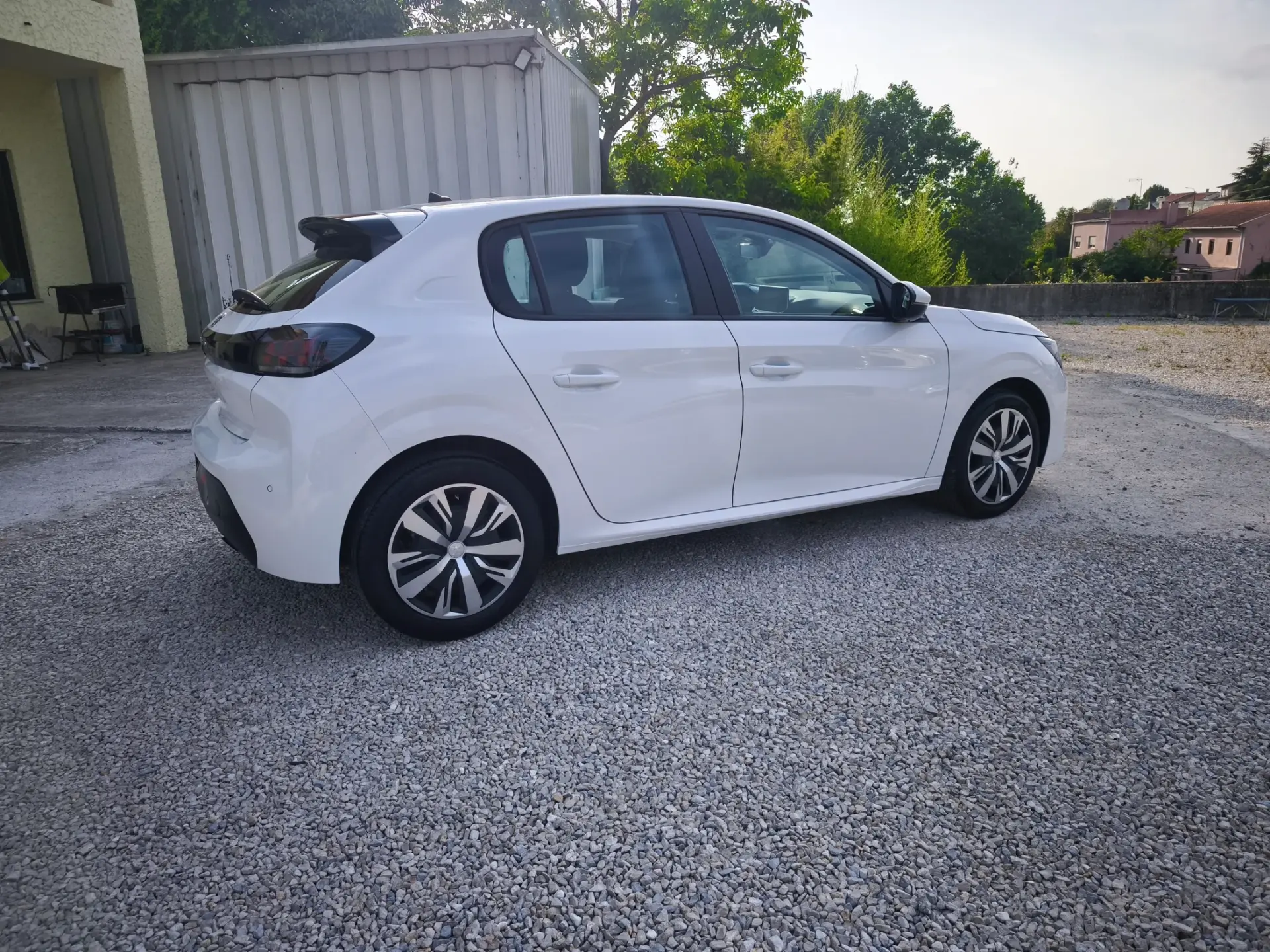 Peugeot 208 1.2 PureTech Active 32