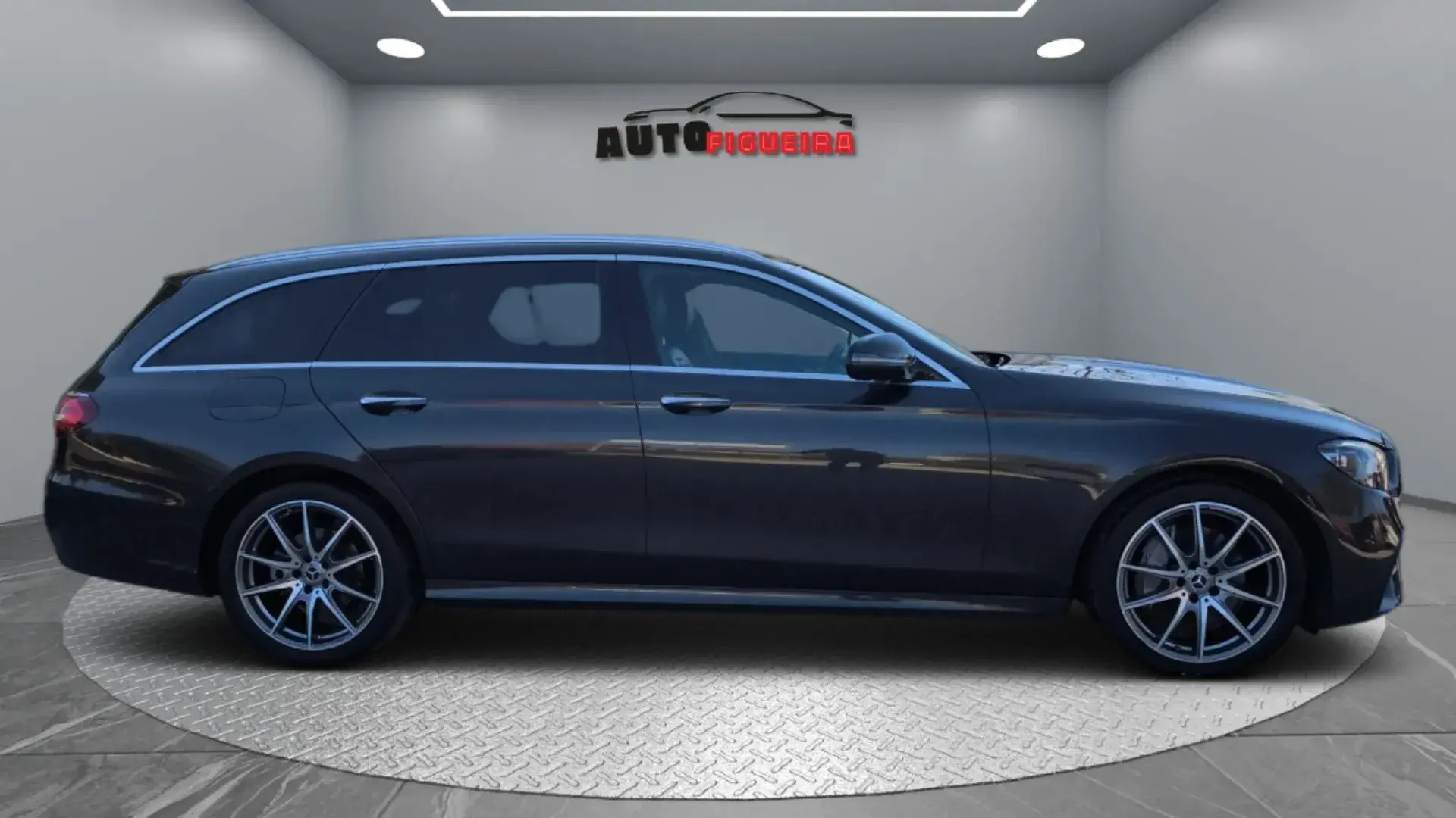 Mercedes-Benz E 220 d AMG Line 7