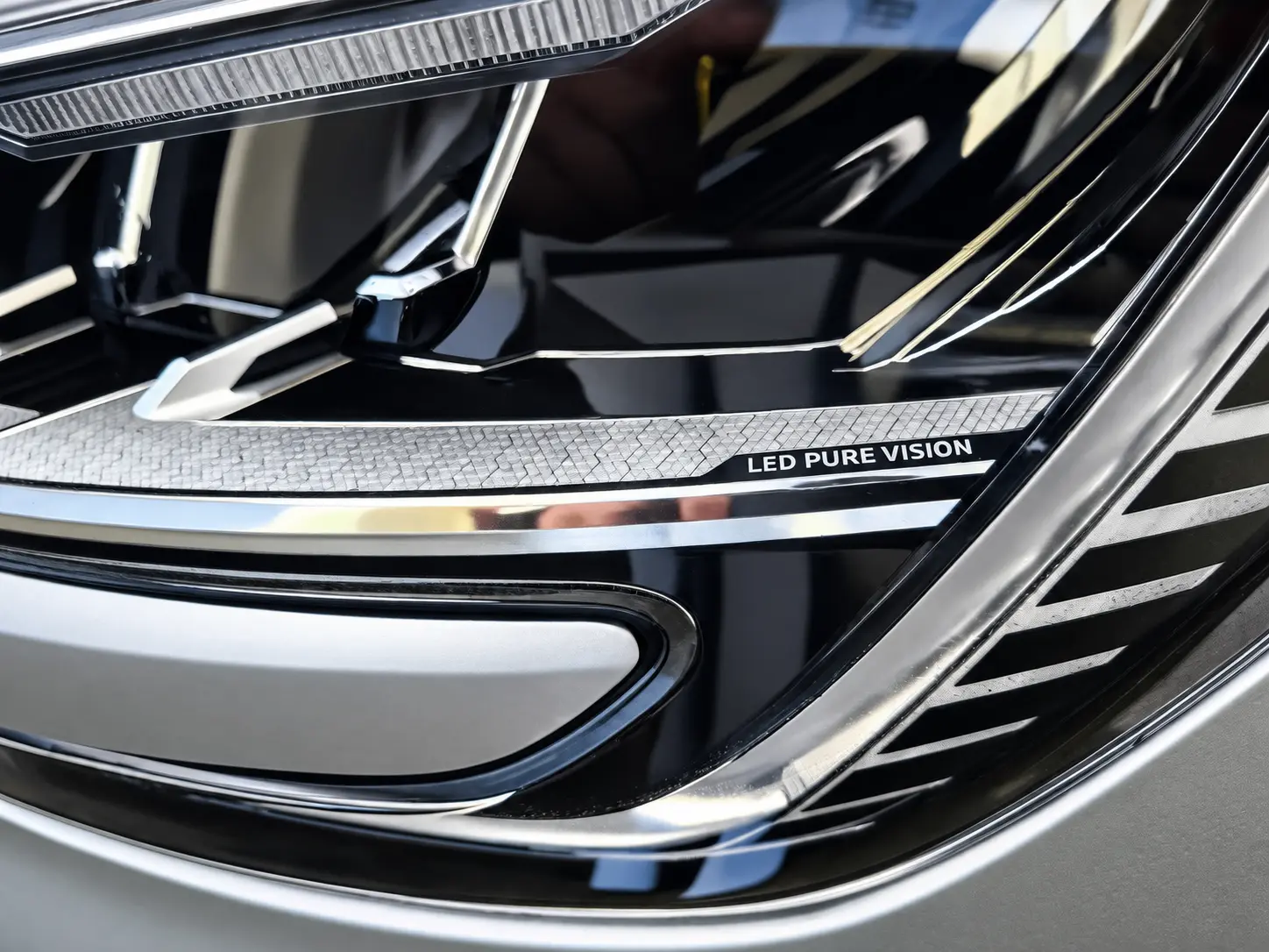 Renault Mégane Sport Tourer 1.6 E-Tech Plug-In Hybrid R.S. Line 29