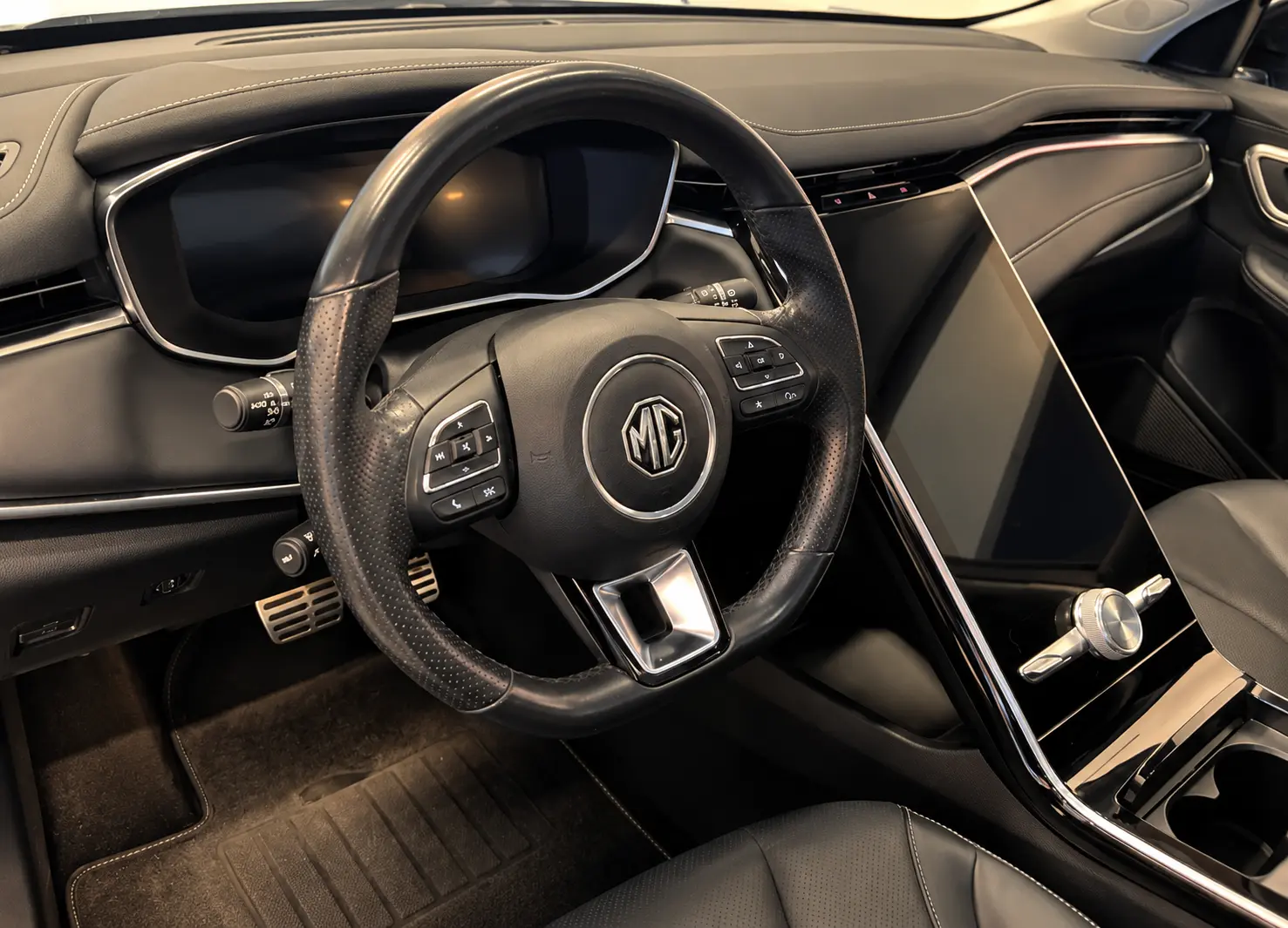 MG Marvel R 70 kWh Comfort 12