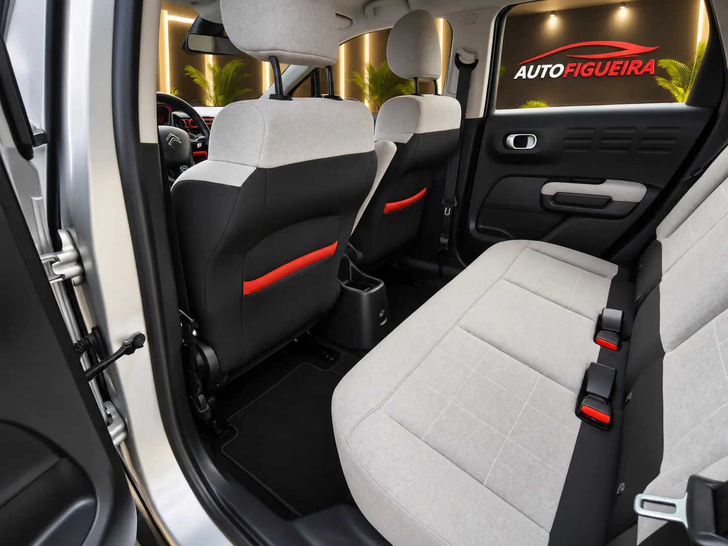 Citroen C3 Aircross 1.2 PureTech Feel 11