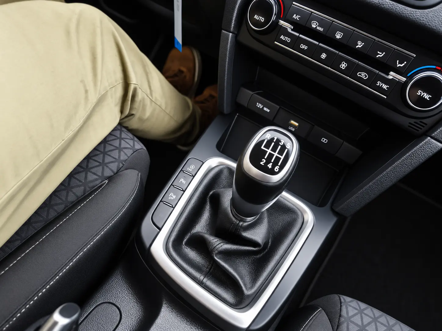 Kia Ceed SW 1.0 T-GDi Sport 13