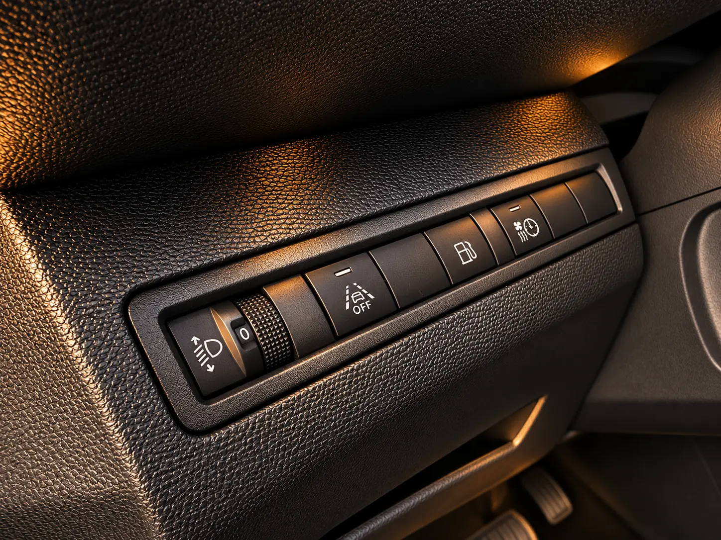 Peugeot 3008 1.6 Hybrid Allure e-EAT8 25