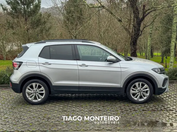 Volkswagen T-Cross 1.0 TSI Urban DSG Digital Cockpit Pro 23