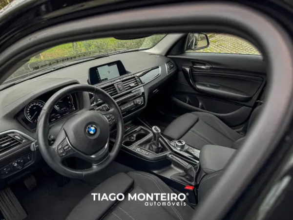 BMW 116 d Sport Line 22