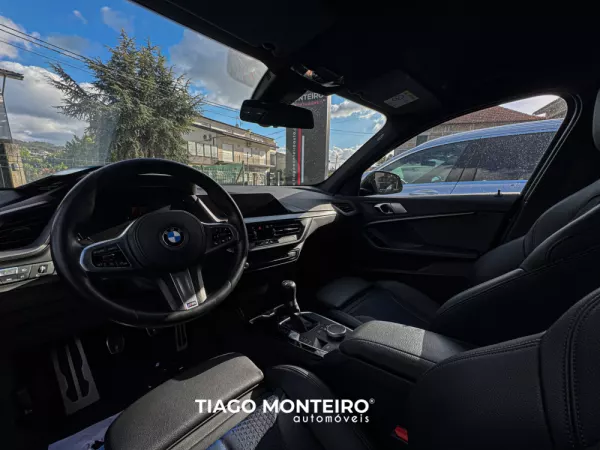 BMW 116 d Pack Desportivo M (2019-2024) 48