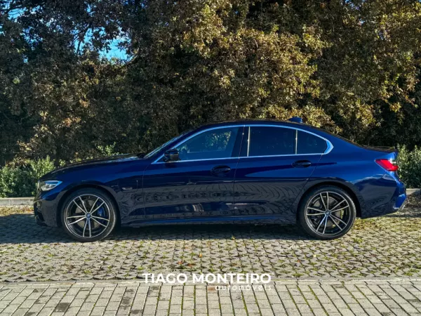 BMW 320 e Pack M Auto (2021-2022) 2