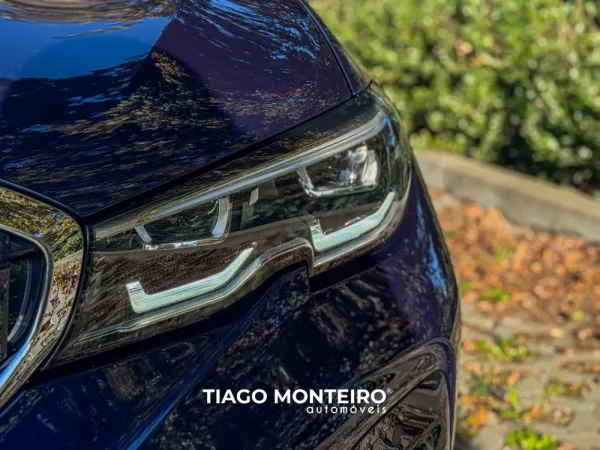 BMW 320 e Pack M Auto (2021-2022) 35