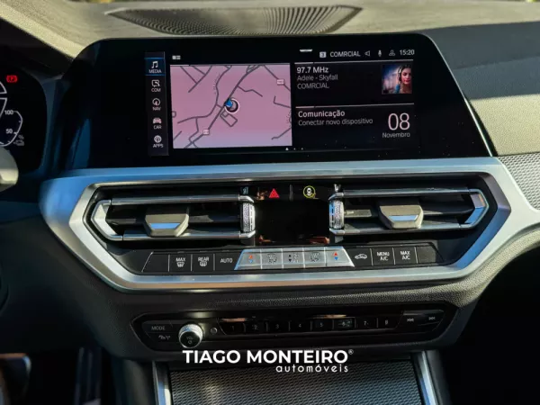 BMW 320 e Pack M Auto (2021-2022) 84