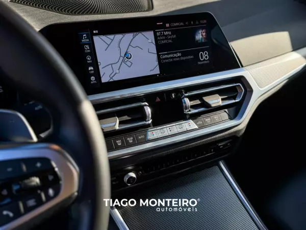 BMW 320 e Pack M Auto (2021-2022) 85