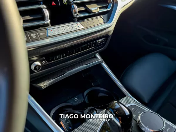 BMW 320 e Pack M Auto (2021-2022) 86