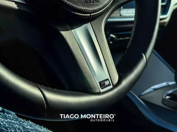 BMW 320 e Pack M Auto (2021-2022) 90