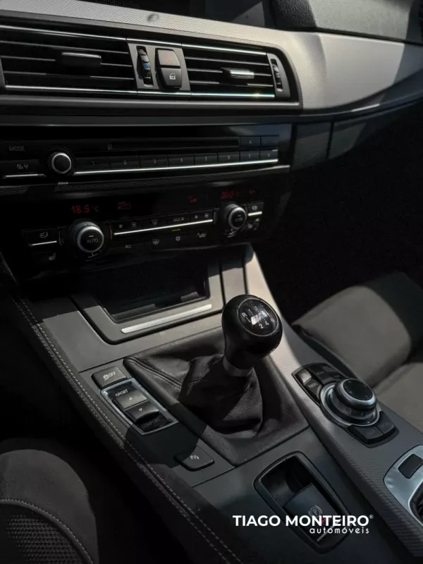 BMW 520 d Pack M (2012-2013) 36