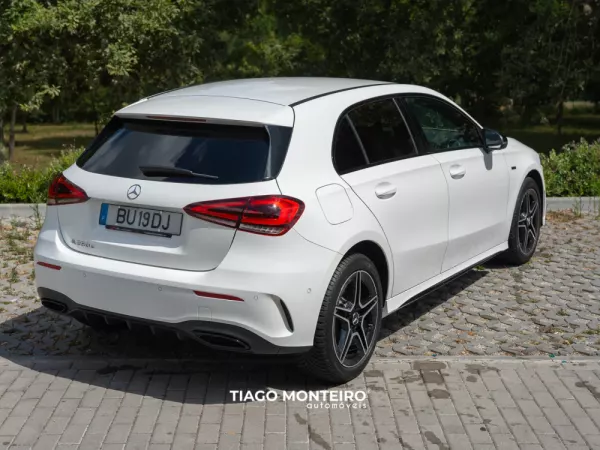 Mercedes-Benz CLA 250 Não encontro a versão 13