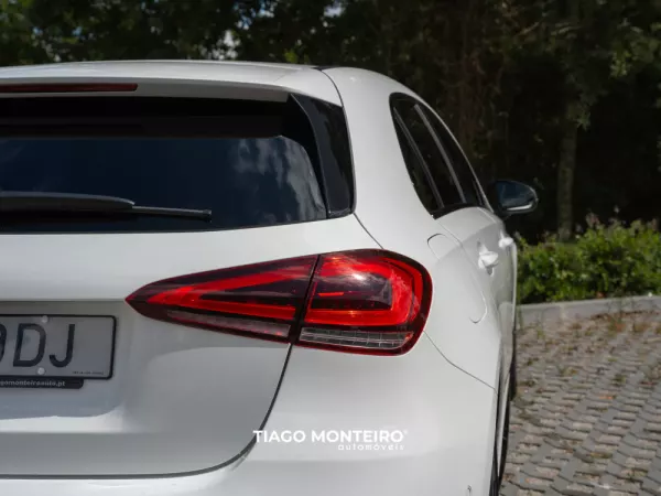 Mercedes-Benz CLA 250 Não encontro a versão 16