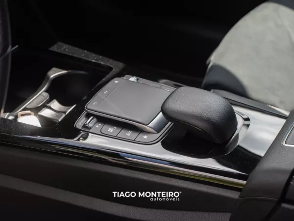 Mercedes-Benz CLA 250 Não encontro a versão 26