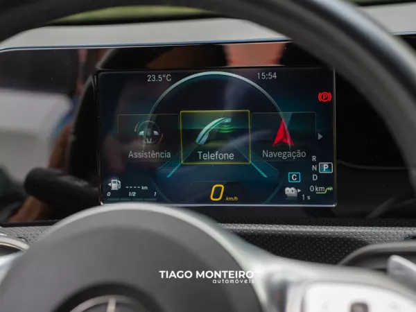 Mercedes-Benz CLA 250 Não encontro a versão 49