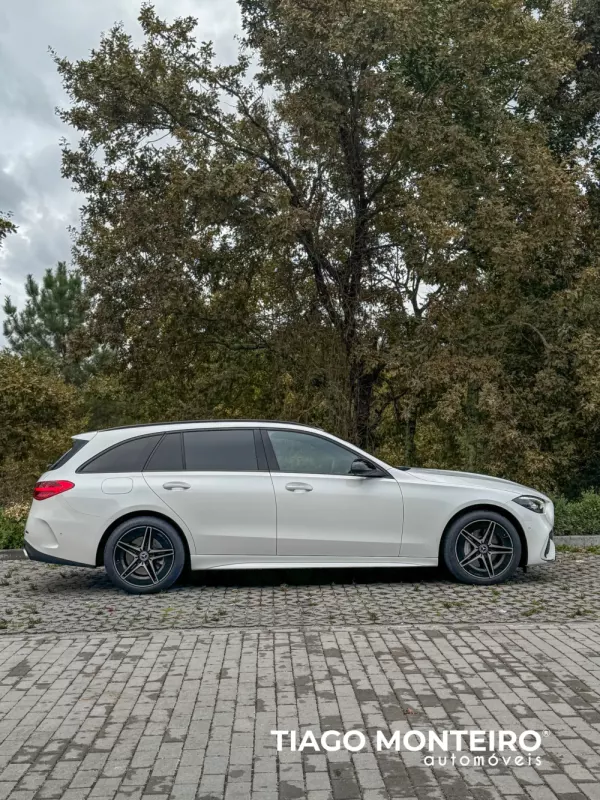 Mercedes-Benz C 300 e T 9G-TRONIC AMG Line Advanced 19