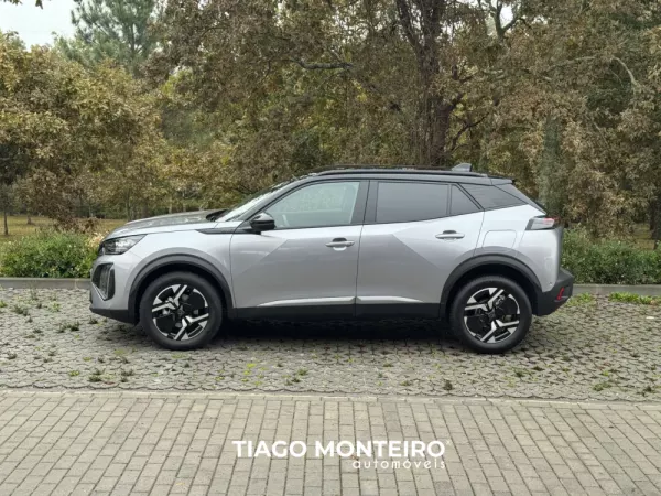 Peugeot 2008 1.2 PureTech GT EAT8 (2023-2024) 3