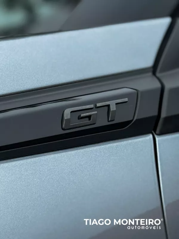 Peugeot 2008 1.2 PureTech GT EAT8 (2023-2024) 11