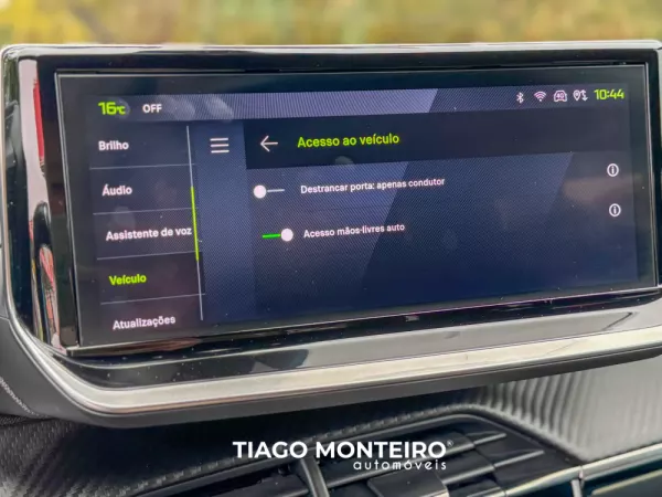 Peugeot 2008 1.2 PureTech GT EAT8 (2023-2024) 72