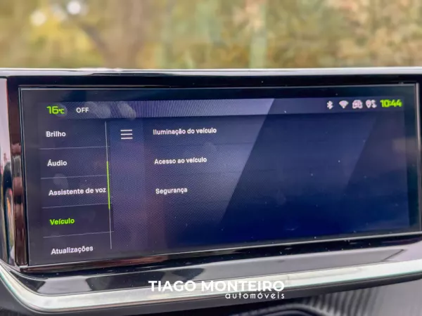 Peugeot 2008 1.2 PureTech GT EAT8 (2023-2024) 71