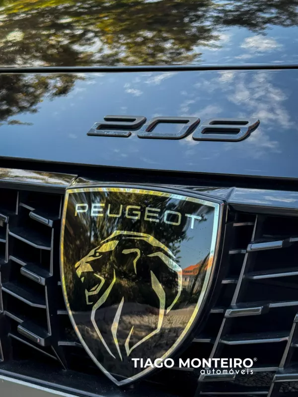 Peugeot 208 1.2 PureTech Allure (2023-2025) 8