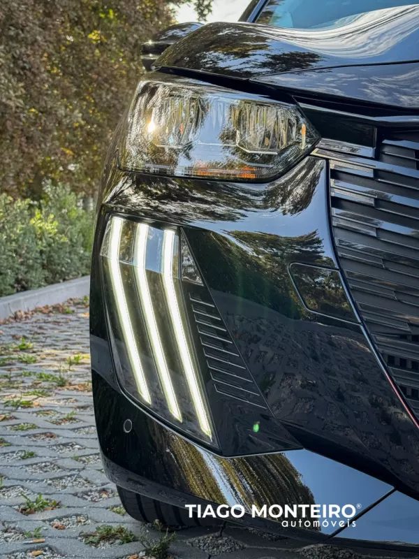 Peugeot 208 1.2 PureTech Allure (2023-2025) 22