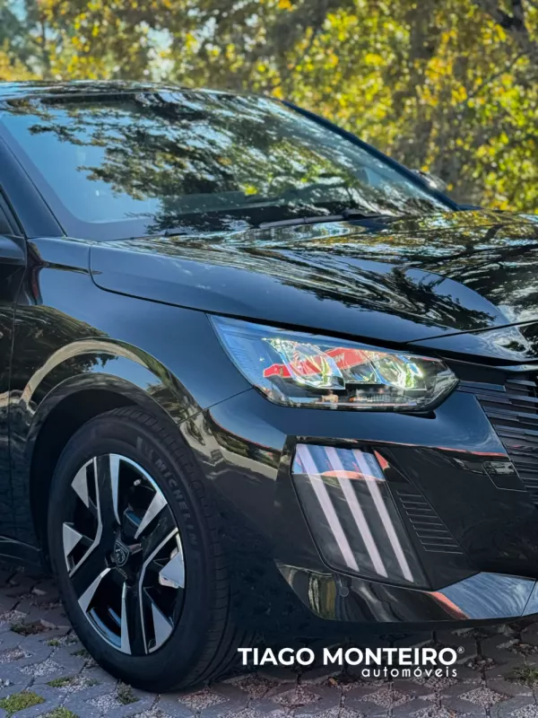 Peugeot 208 1.2 PureTech Allure (2023-2025) 43