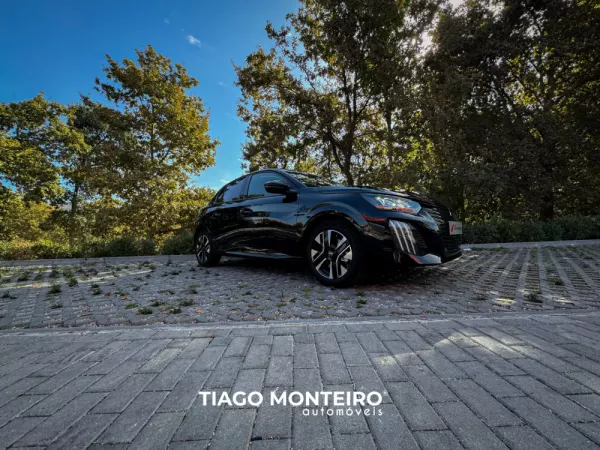 Peugeot 208 1.2 PureTech Allure (2023-2025) 45