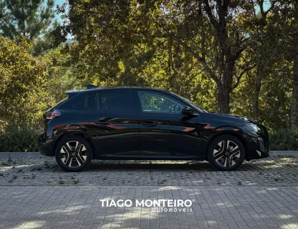 Peugeot 208 1.2 PureTech Allure (2023-2025) 46