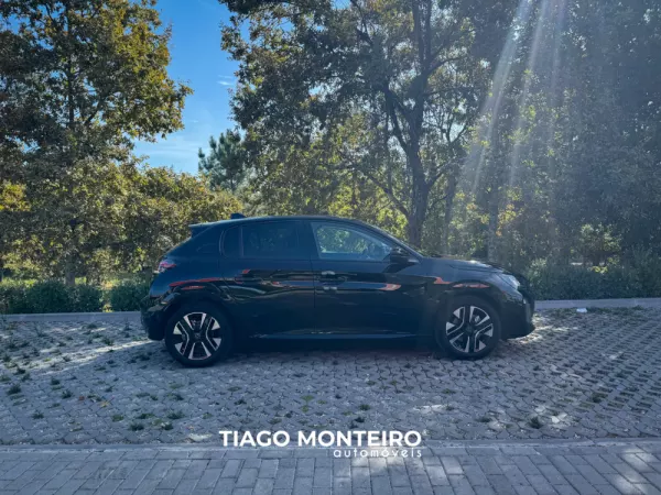 Peugeot 208 1.2 PureTech Allure (2023-2025) 48