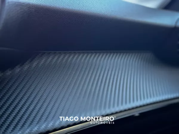 Peugeot 208 1.2 PureTech Allure (2023-2025) 60