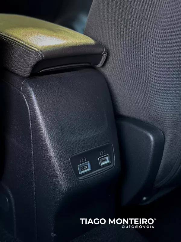 Peugeot 208 1.2 PureTech Allure (2023-2025) 71