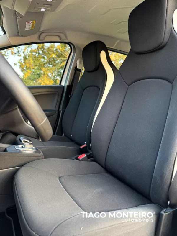 Renault Zoe (c/ Bateria) Intens 50 19
