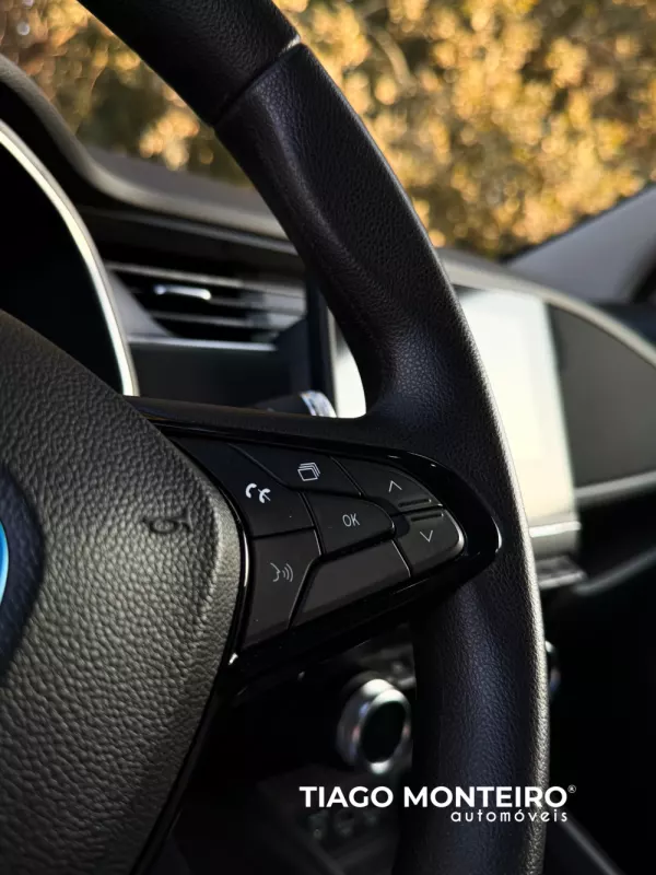 Renault Zoe (c/ Bateria) Intens 50 26