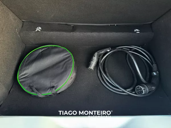 Renault Zoe (c/ Bateria) Intens 50 43