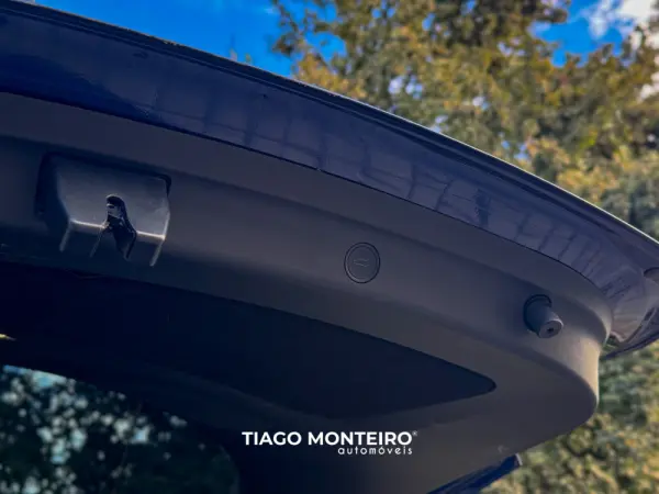 Tesla Model Y Tração Traseira 50