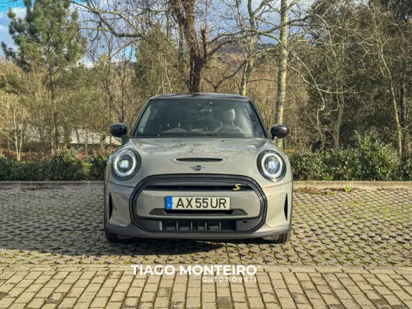 MINI 3 Portas Cooper SE Premium P. Yours 41