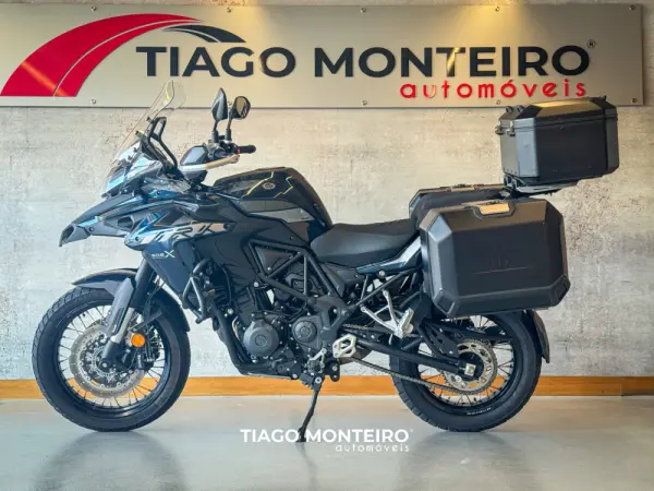 Benelli TRK 502 TRK 502X 9