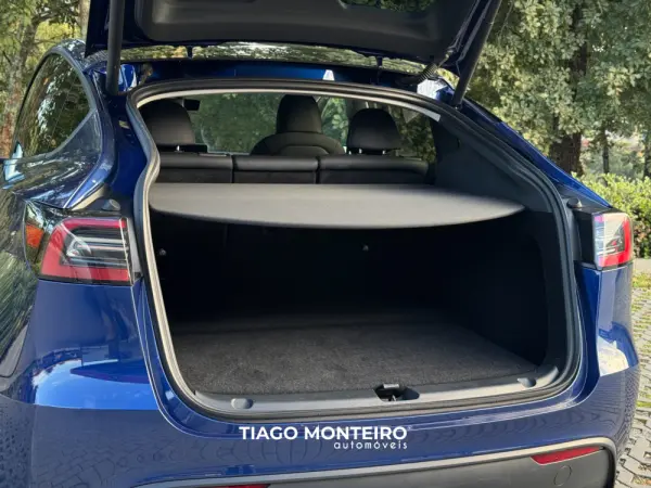 Tesla Model Y Tração Traseira 42