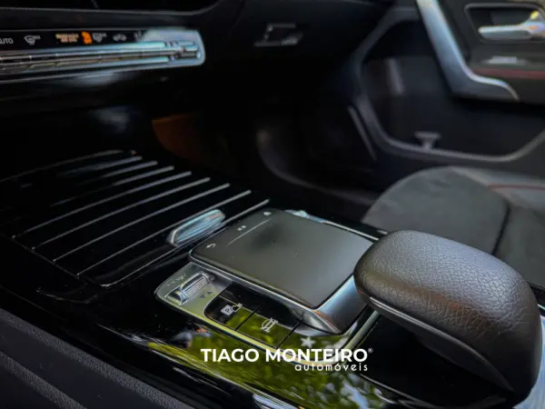 Mercedes-Benz A 180 d AMG Line Aut. 46