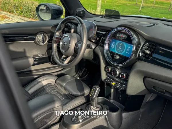 MINI 3 Portas Cooper SE Premium P. Yours 24