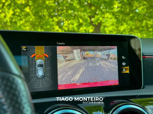 Mercedes-Benz A 180 d AMG Line Aut. 31