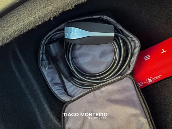Tesla Model Y Tração Traseira 48