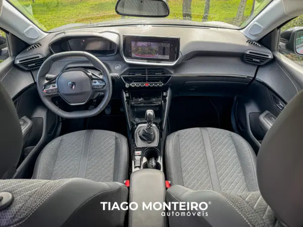 Peugeot 208 1.2 PureTech Allure 25