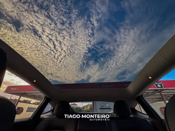Tesla Model Y Tração Traseira 68