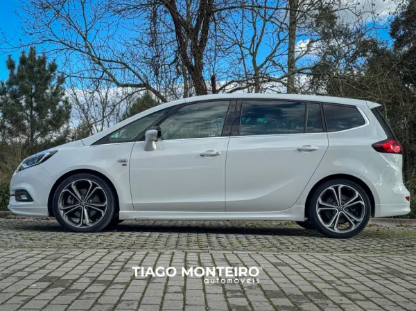 Opel Zafira 2.0 CDTI OPC Line S/S 5